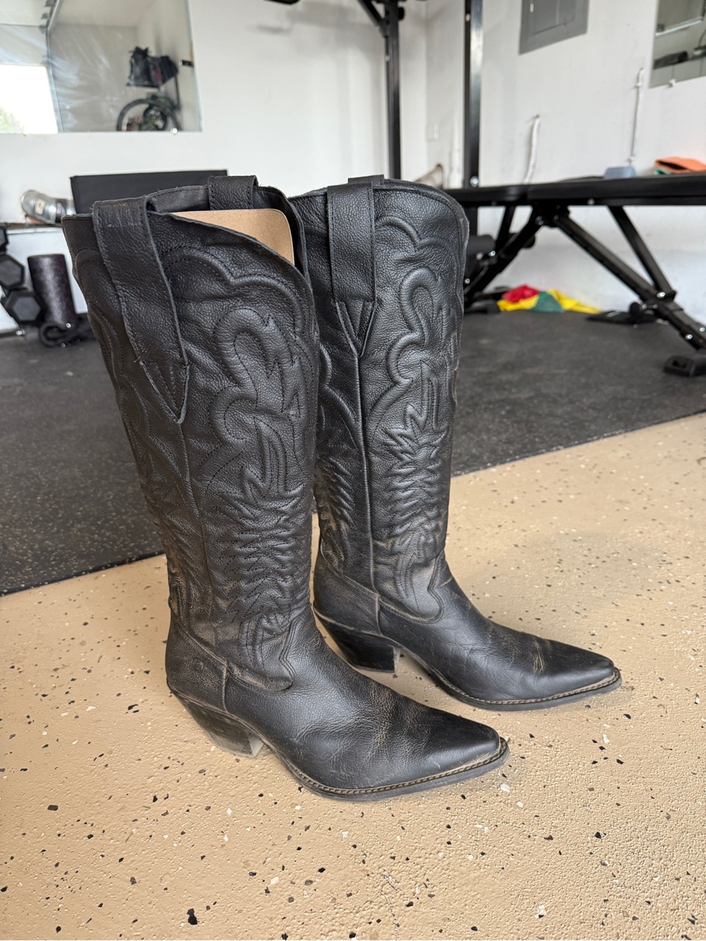 dingo Black Embroidered Western Heeled Boots